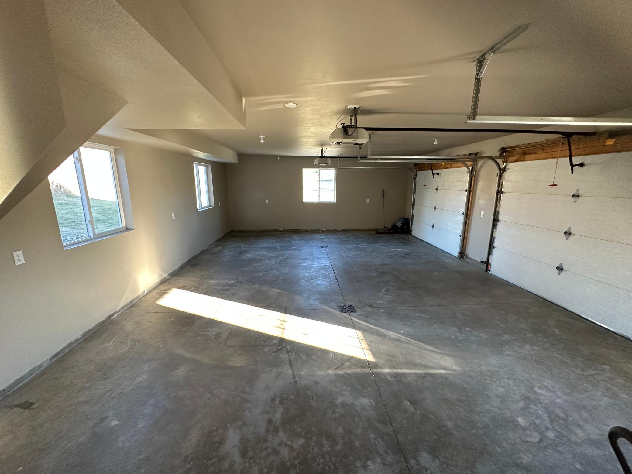 2 car plus garage.jpg
