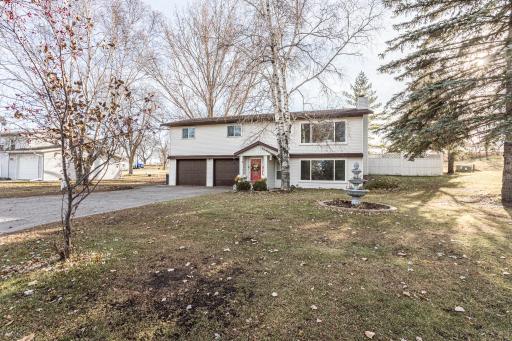 114 10th Avenue SW, Pelican Rapids, MN 56572