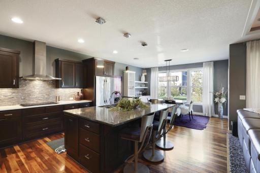 Photo for 17278 69th Avenue N, Maple Grove, MN 55311 - Listing #6462201 17278 69th Avenue N, Maple Grove, MN 55311