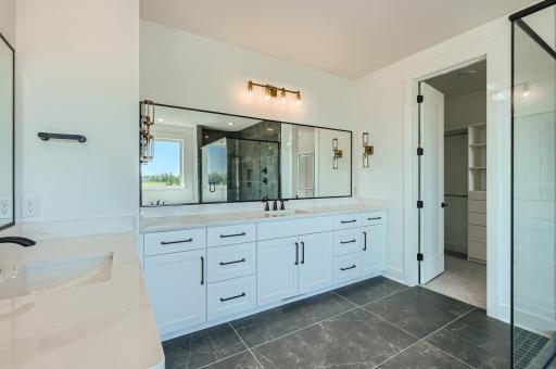 1421 Palmer Drive N, Lake Elmo, MN 55042