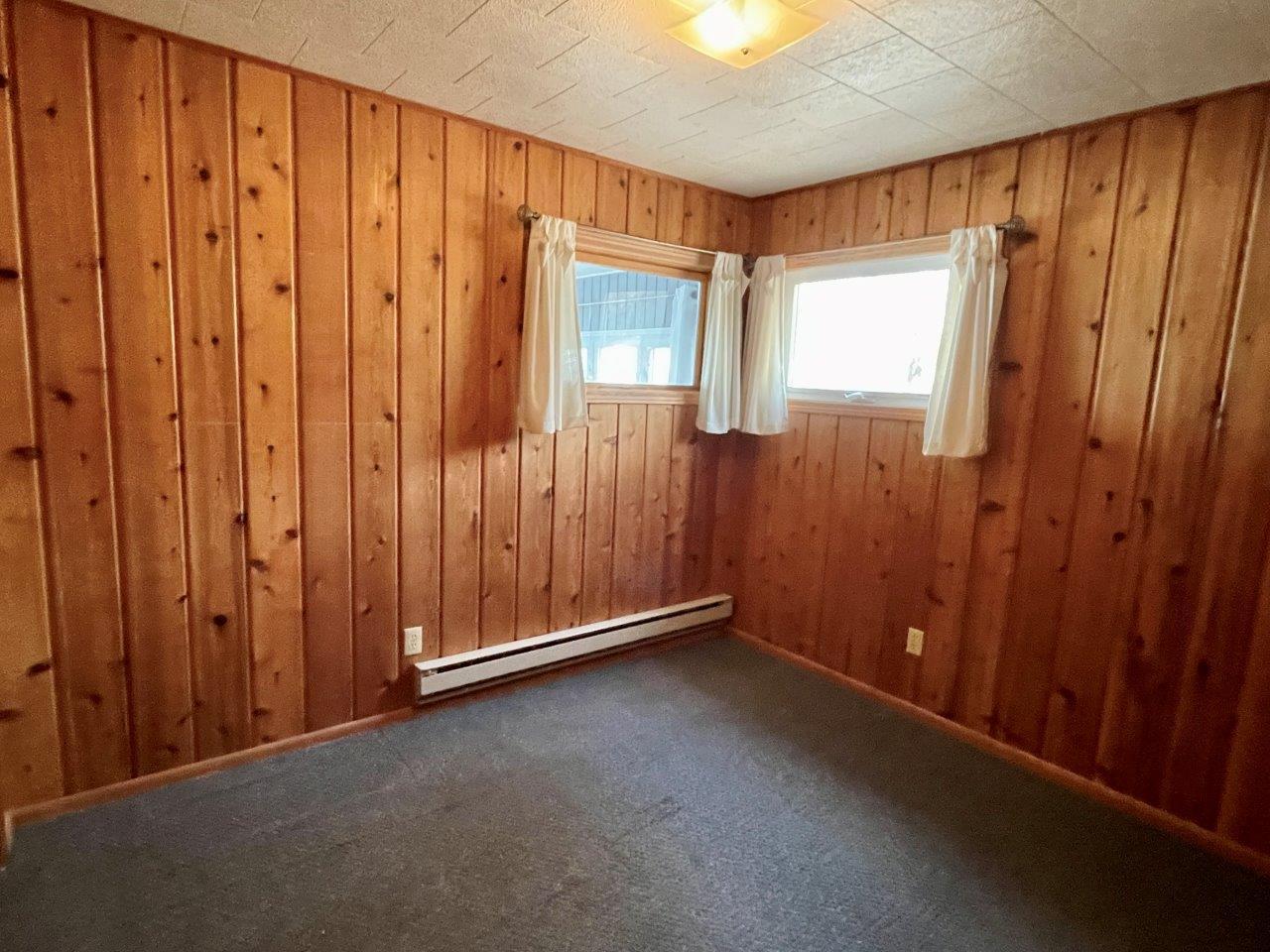 10-Bedroom 1.jpg