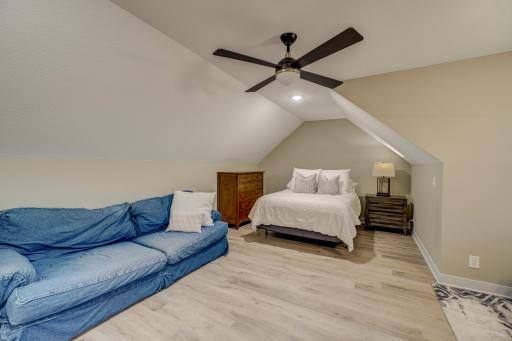 Fifth bedroom in the guest suite above the garage