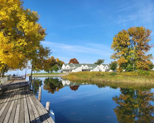 Harbor with pull up docking
