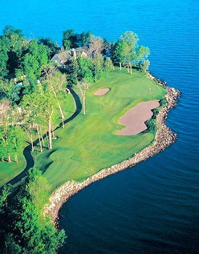 Izatys Black Brook signature hole 14