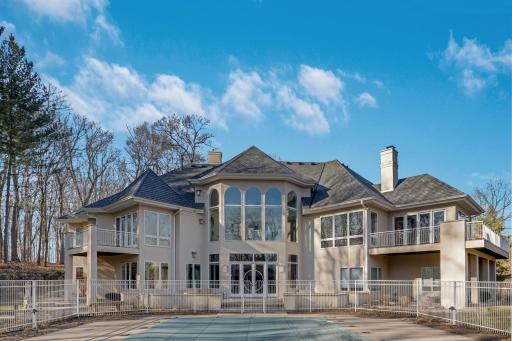 3082 Willow Drive, Hamel, MN 55340