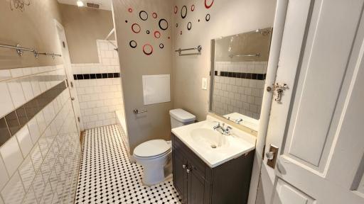 3252 Girard Avenue N, Minneapolis, MN 55412