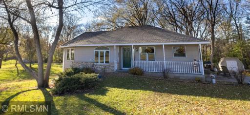 1422 7th Street N, Cannon Falls, MN 55009