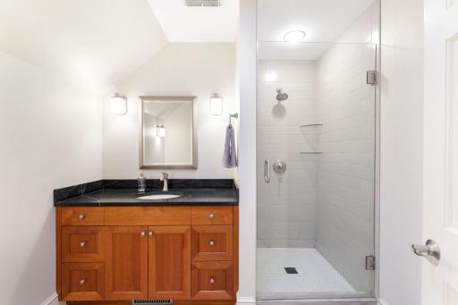 13800 Crowne Hill Lane, Minnetonka, MN 55305