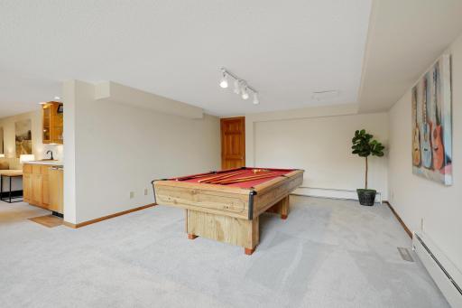4465 Forest Lake Landing, Orono, MN 55364
