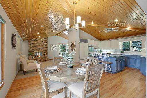 4465 Forest Lake Landing, Orono, MN 55364