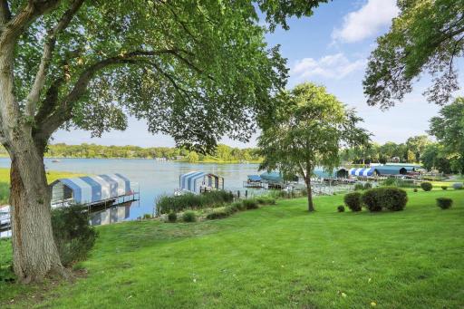 4465 Forest Lake Landing, Orono, MN 55364
