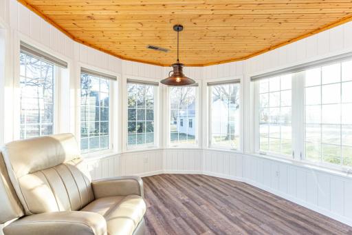 42167 E Big Mcdonald Drive, Dent, MN 56528