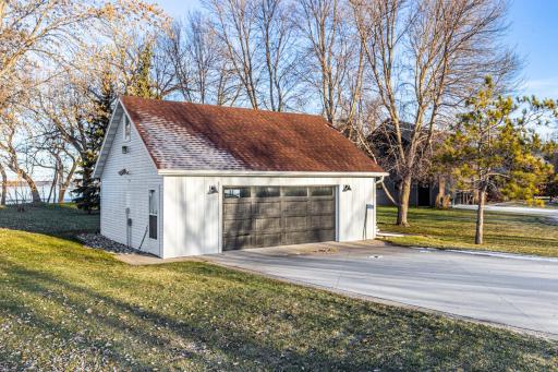 42167 E Big Mcdonald Drive, Dent, MN 56528