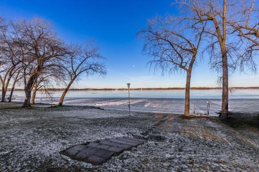 42167 E Big Mcdonald Drive, Dent, MN 56528