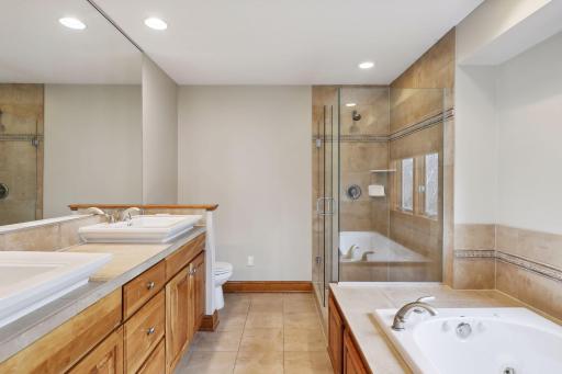 15710 Lac Lavon Drive, Burnsville, MN 55306