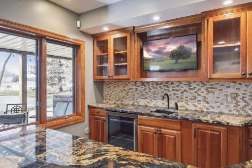 15710 Lac Lavon Drive, Burnsville, MN 55306