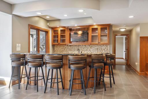 15710 Lac Lavon Drive, Burnsville, MN 55306
