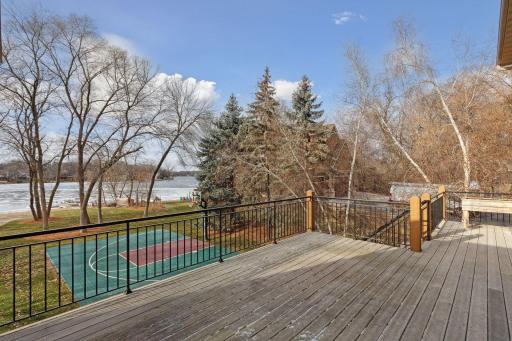 15710 Lac Lavon Drive, Burnsville, MN 55306