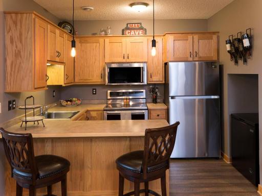 Lower Level Kitchen wet bar for Lakeside entertaining.