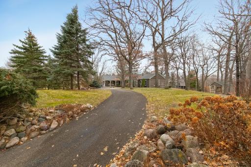 18315 N 8th Avenue, Plymouth, MN 55447