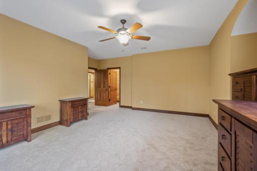 33 Spyglass Place, White Bear Lake, MN 55110