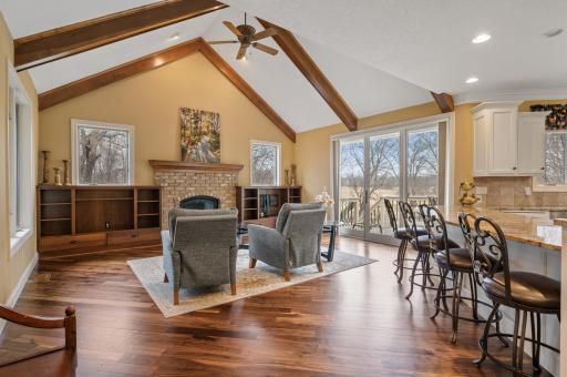33 Spyglass Place, White Bear Lake, MN 55110