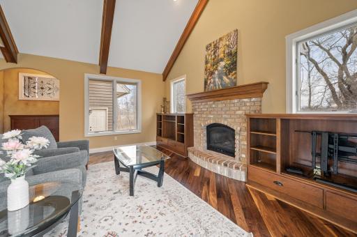 33 Spyglass Place, White Bear Lake, MN 55110
