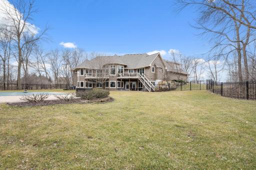 33 Spyglass Place, White Bear Lake, MN 55110