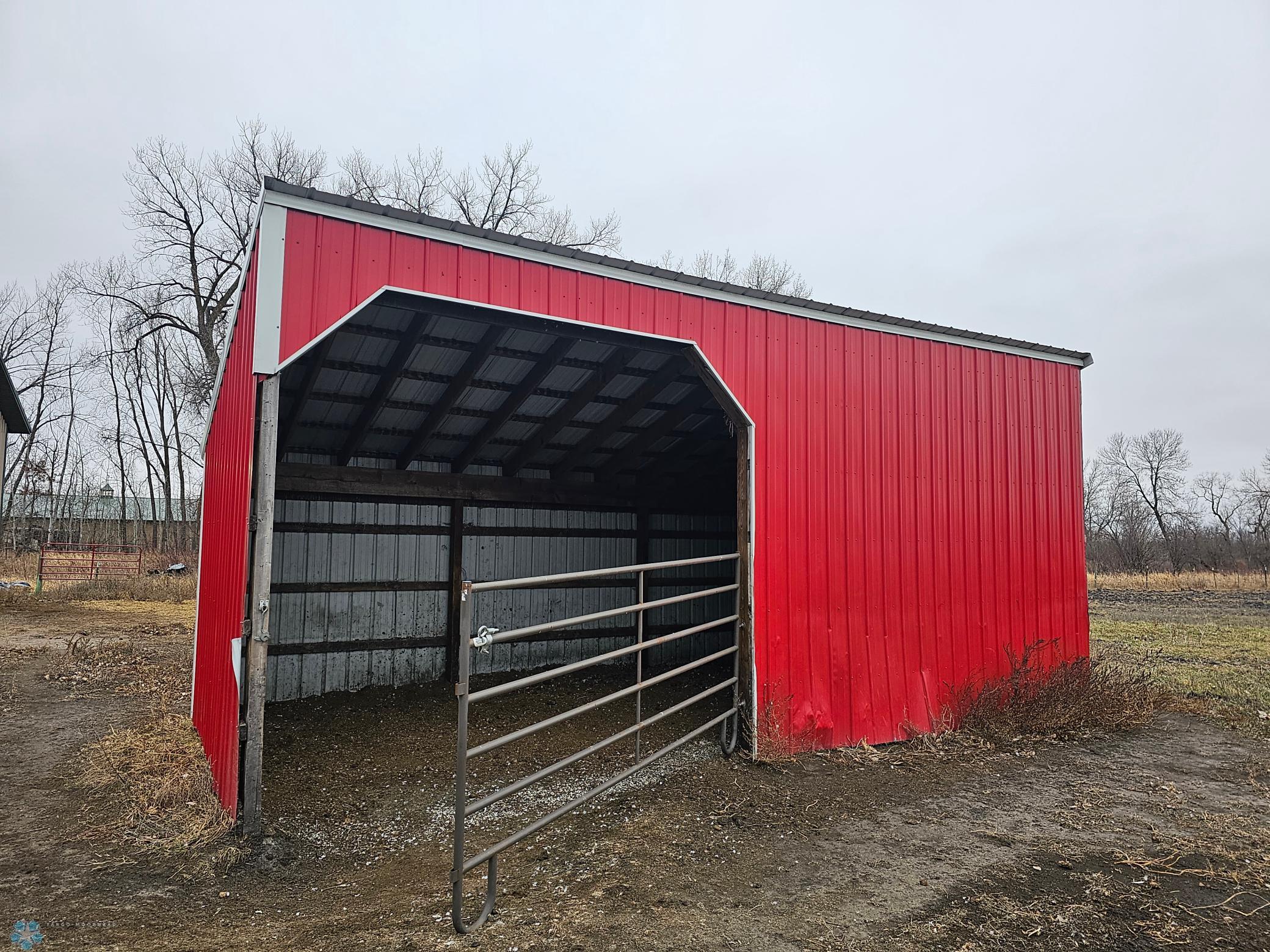 Livestock partially enclosed shelter