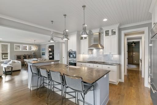 2412 Lafayette Road, Wayzata, MN 55391