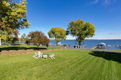 2412 Lafayette Road, Wayzata, MN 55391