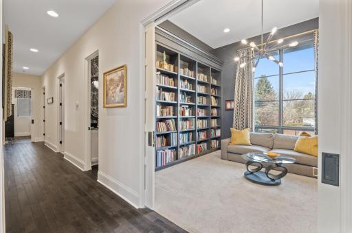 700 Evergreen Knolls, Mendota Heights, MN 55118