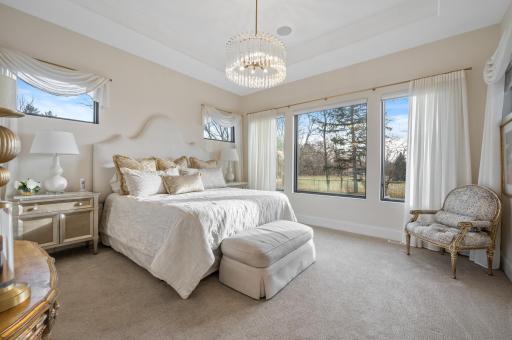 700 Evergreen Knolls, Mendota Heights, MN 55118