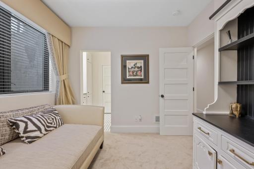 700 Evergreen Knolls, Mendota Heights, MN 55118