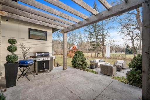 700 Evergreen Knolls, Mendota Heights, MN 55118