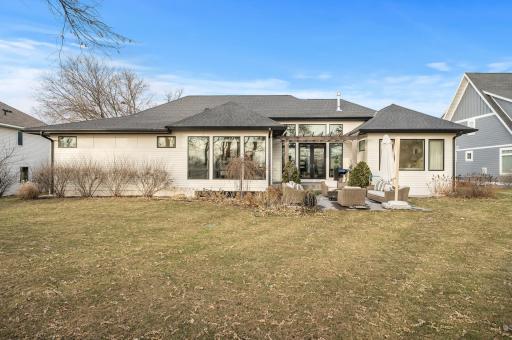 700 Evergreen Knolls, Mendota Heights, MN 55118