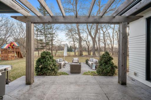 700 Evergreen Knolls, Mendota Heights, MN 55118