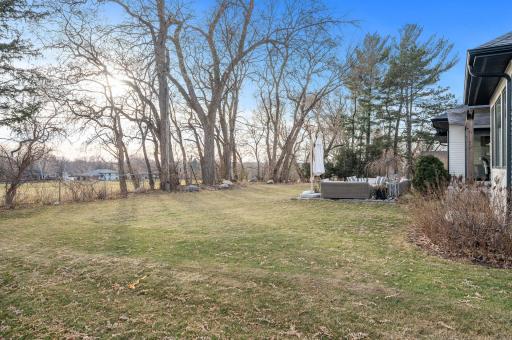 700 Evergreen Knolls, Mendota Heights, MN 55118