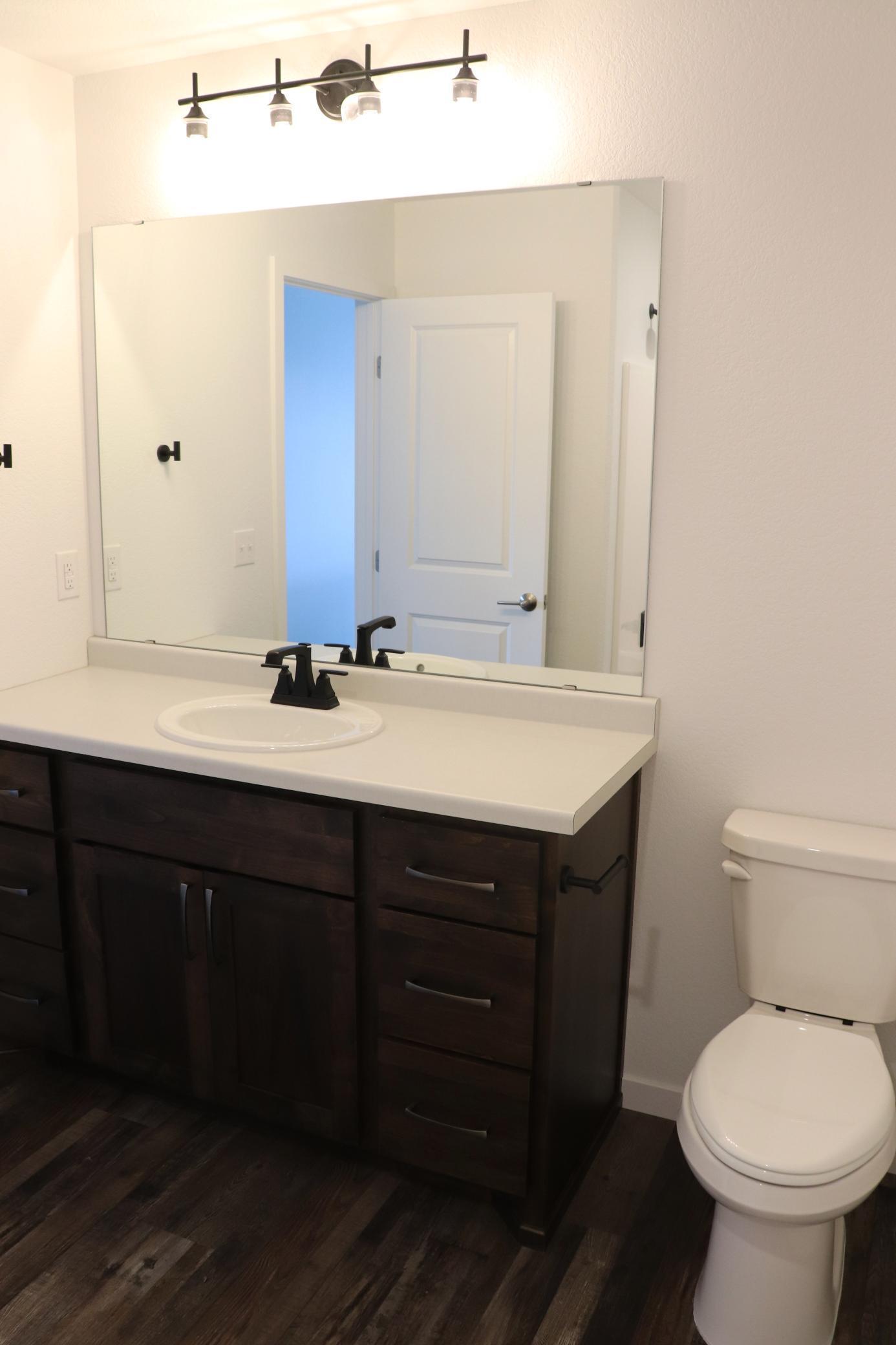 Guest Bathroom.jpg