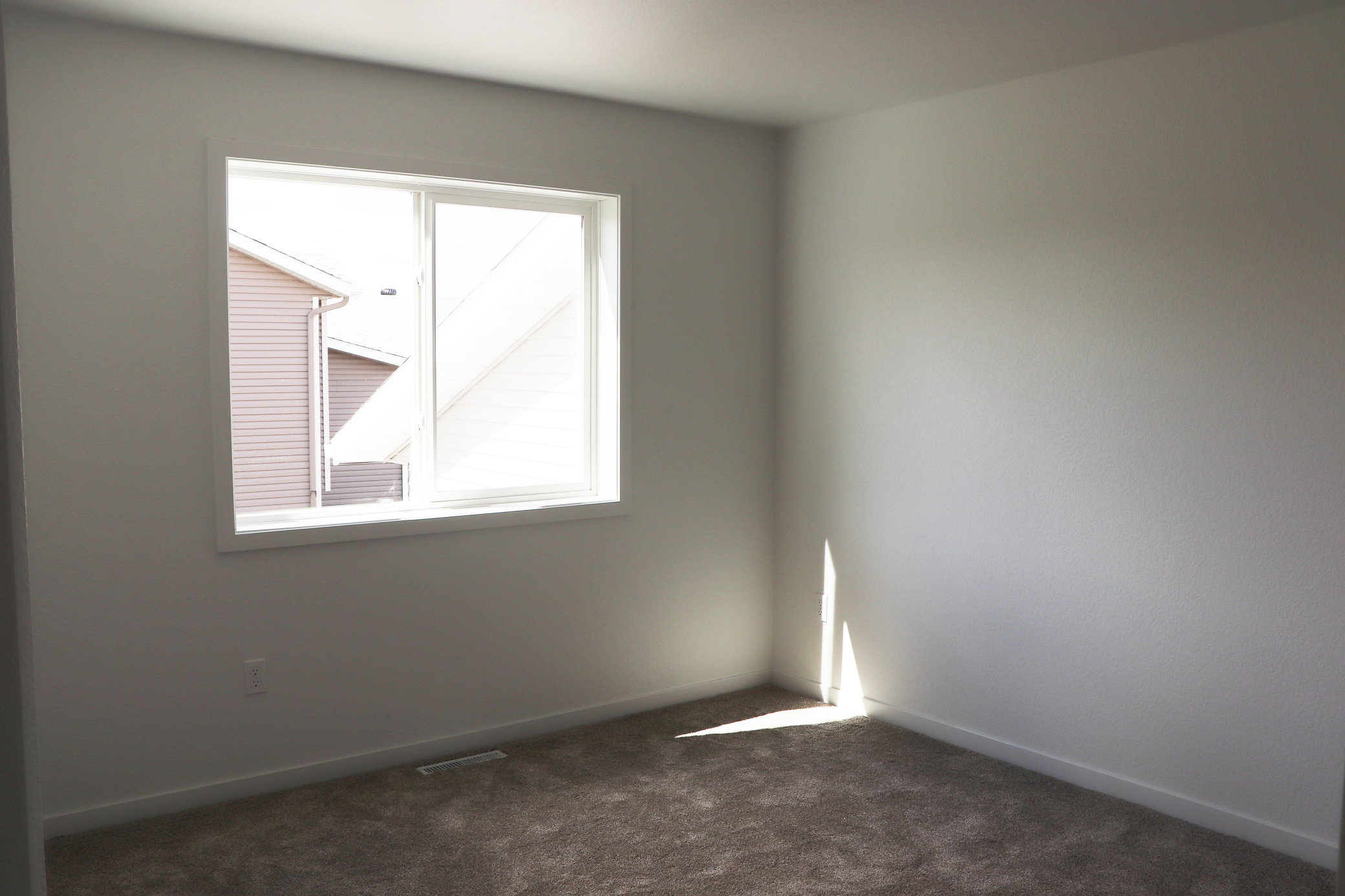 Bedroom 2.png