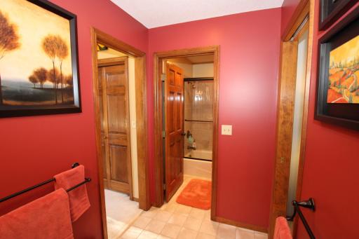 1907 S Le Homme Dieu Drive NE, Alexandria, MN 56308