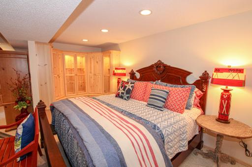 1907 S Le Homme Dieu Drive NE, Alexandria, MN 56308