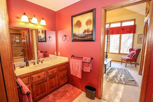 1907 S Le Homme Dieu Drive NE, Alexandria, MN 56308