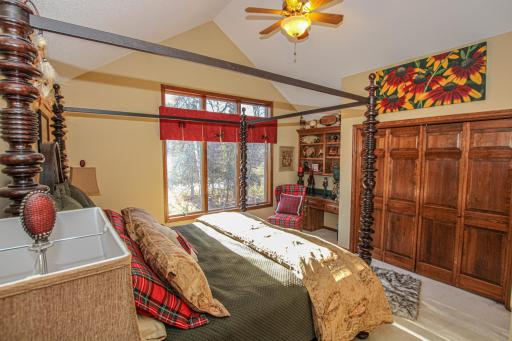 1907 S Le Homme Dieu Drive NE, Alexandria, MN 56308