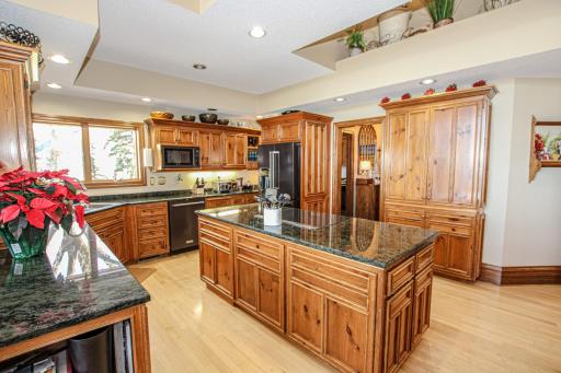 1907 S Le Homme Dieu Drive NE, Alexandria, MN 56308
