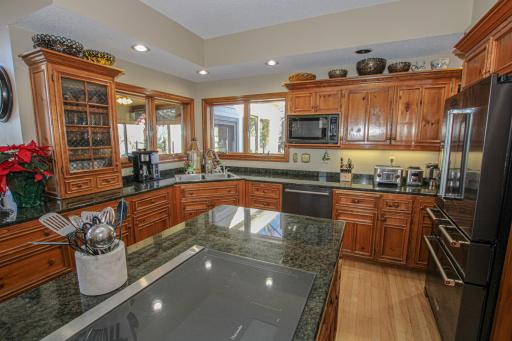 1907 S Le Homme Dieu Drive NE, Alexandria, MN 56308