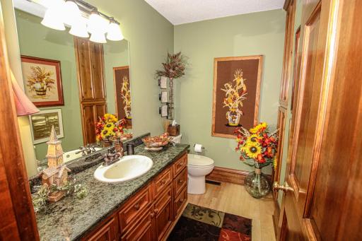 1907 S Le Homme Dieu Drive NE, Alexandria, MN 56308