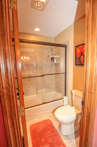 1907 S Le Homme Dieu Drive NE, Alexandria, MN 56308