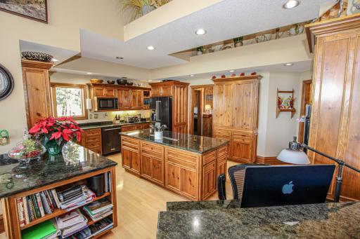 1907 S Le Homme Dieu Drive NE, Alexandria, MN 56308