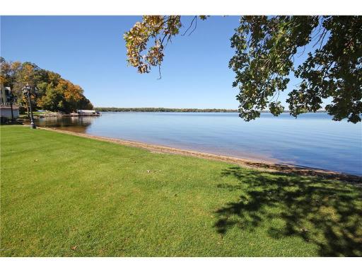 1907 S Le Homme Dieu Drive NE, Alexandria, MN 56308